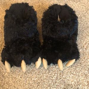 Lazy one kids bear claw slippers